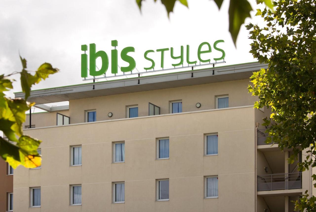 Hotel Ibis Styles Montargis Arboria Pannes  Exterior photo